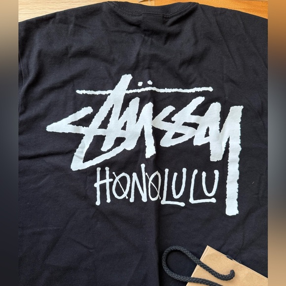 Stussy Honolulu T-Shirt - Picture 4 of 4